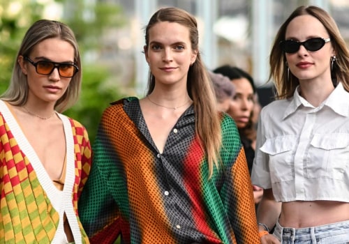 What types of trends are popular among teenagers today?